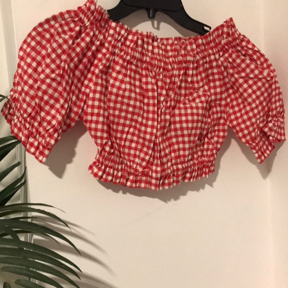 Crop top , checker